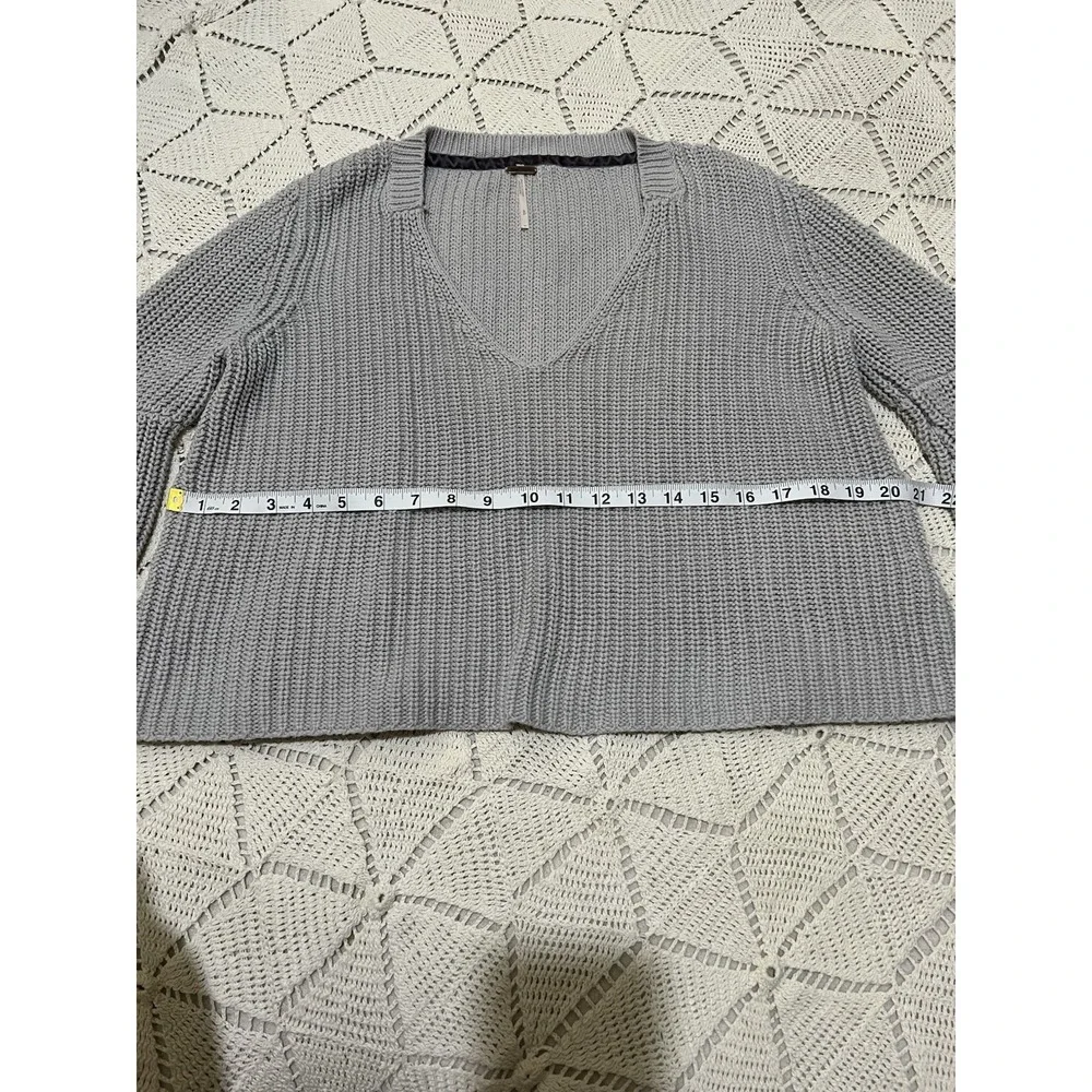 Free‎ People 100% Cotton Sweater Womens Small Gray Knit Damsel Bell Sleeve Soft